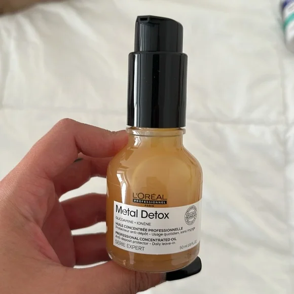 Metal Detox Hair Oil - Picture 4 of 4